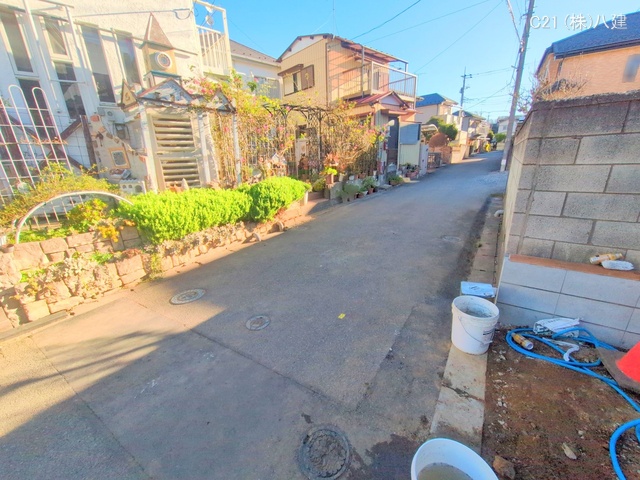 千葉県柏市しいの木台4丁目の新築戸建て外構写真 2025年12月3日撮影