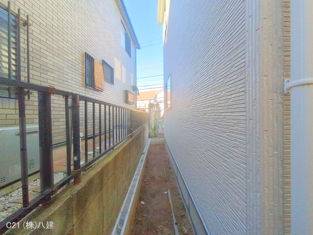 千葉県柏市しいの木台4丁目の新築戸建て外構写真 2025年12月3日撮影