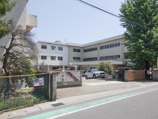 松戸市立上本郷小学校 距離720m