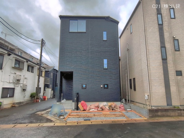 千葉県松戸市栄町７丁目の新築戸建て外構写真 2026年4月9日撮影
