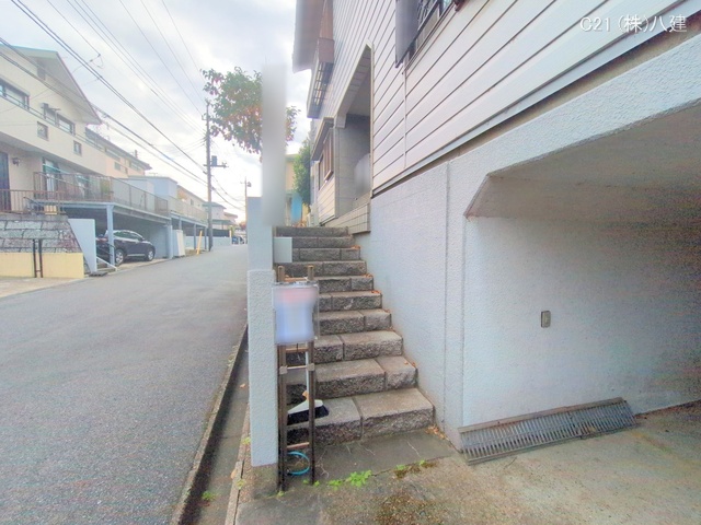 千葉県松戸市六高台8丁目の中古戸建て完成写真 2025年11月19日撮影