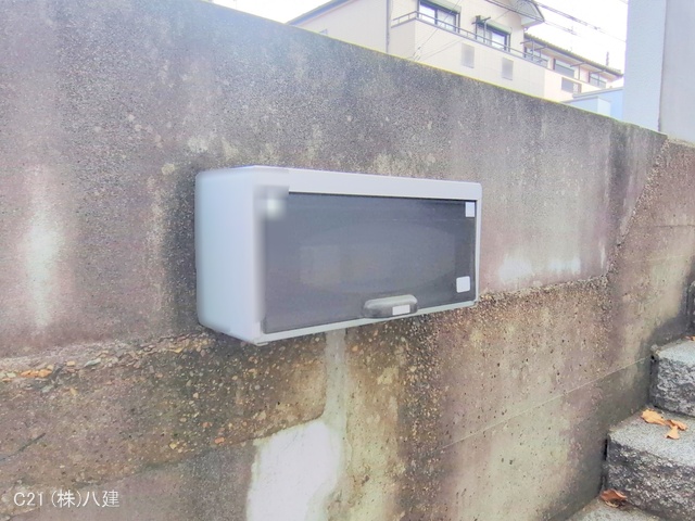 千葉県松戸市六高台8丁目の中古戸建て完成写真 2025年11月19日撮影