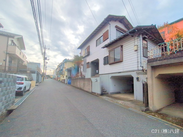 千葉県松戸市六高台8丁目の中古戸建て完成写真 2025年11月19日撮影