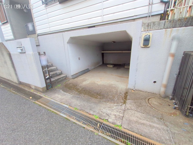 千葉県松戸市六高台8丁目の中古戸建て完成写真 2025年11月19日撮影