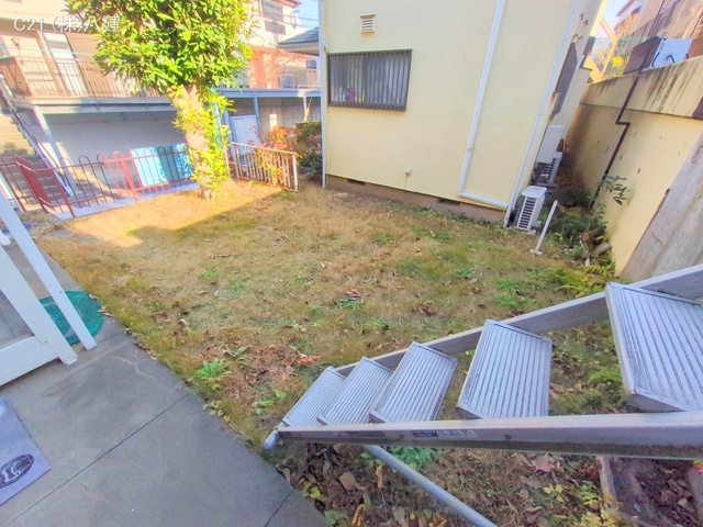 千葉県松戸市六高台8丁目の中古戸建て完成写真 2025年12月16日撮影