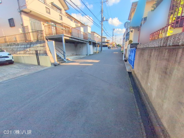 千葉県松戸市六高台8丁目の中古戸建て完成写真 2025年12月16日撮影