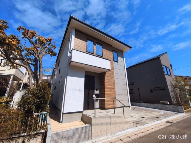 千葉県松戸市新松戸７丁目の新築戸建て外構写真 2026年3月8日撮影