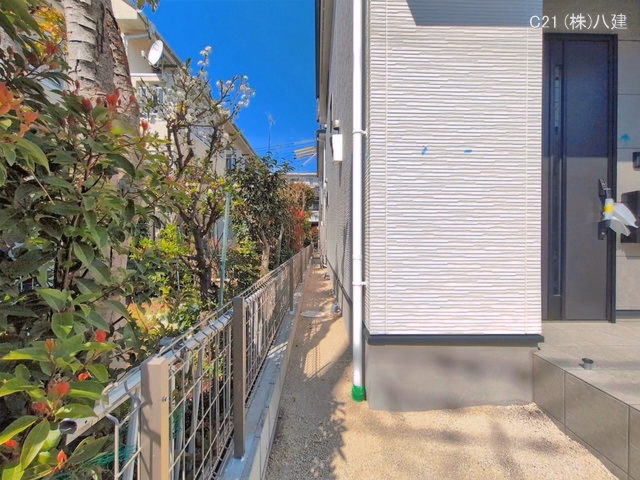 千葉県松戸市新松戸７丁目の新築戸建て完成写真 2026年3月23日撮影