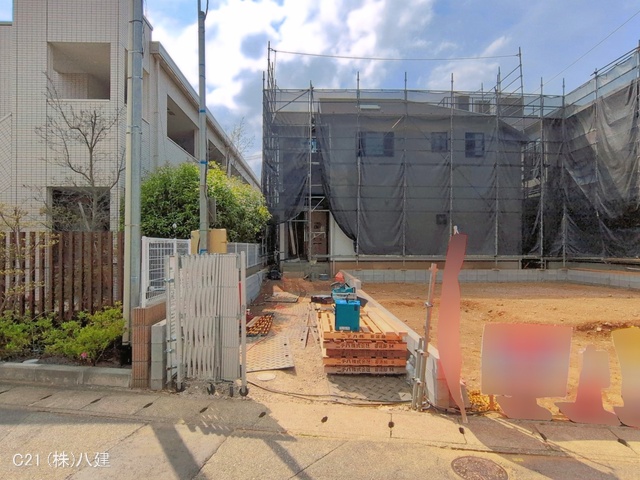 千葉県松戸市緑ケ丘２丁目の新築戸建てシート写真 2026年4月13日撮影