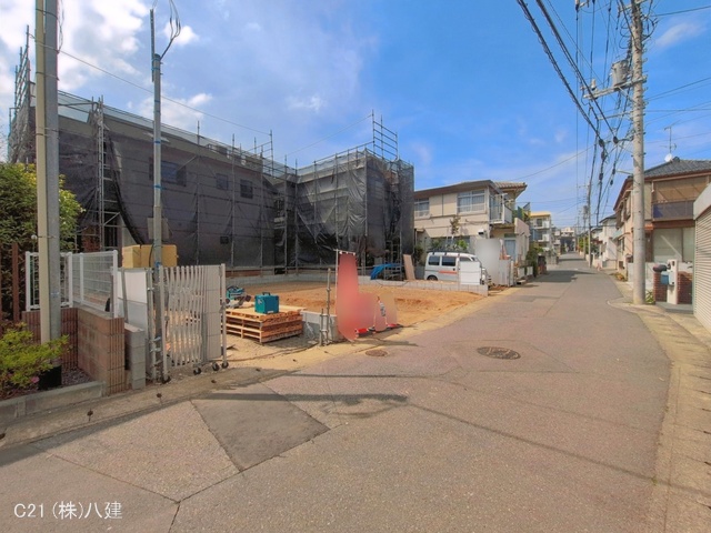千葉県松戸市緑ケ丘２丁目の新築戸建てシート写真 2026年4月13日撮影