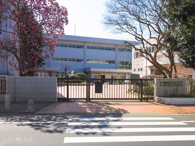 流山市立北部中学校　距離580m