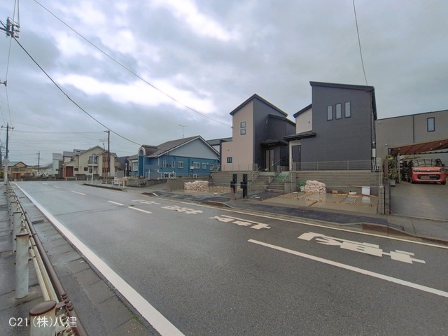 千葉県柏市逆井藤ノ台の新築戸建て外構写真 2026年4月9日撮影