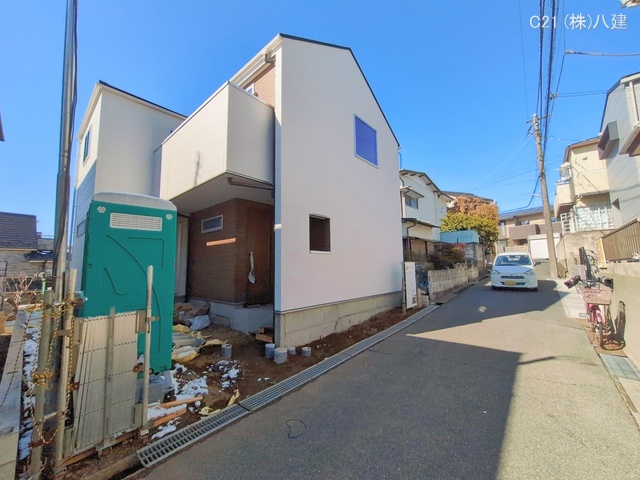千葉県松戸市八ケ崎１丁目の新築戸建て外構写真 2026年2月8日撮影
