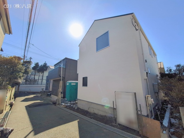 千葉県松戸市八ケ崎１丁目の新築戸建て外構写真 2026年2月8日撮影