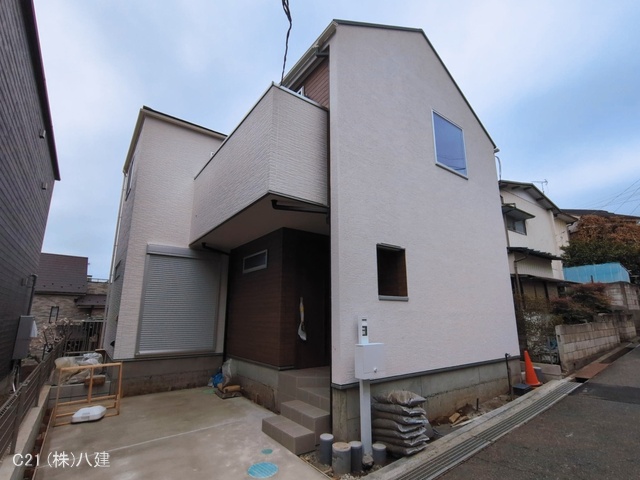 千葉県松戸市八ケ崎１丁目の新築戸建て外構写真 2026年3月1日撮影