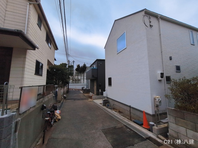 千葉県松戸市八ケ崎１丁目の新築戸建て外構写真 2026年3月1日撮影