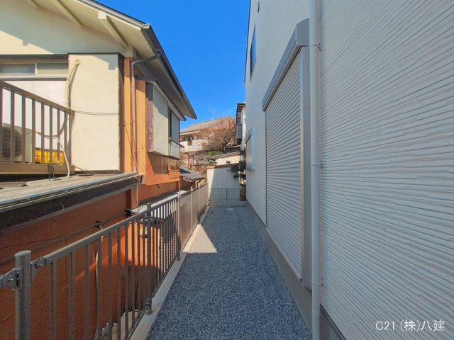 千葉県松戸市八ケ崎１丁目の新築戸建て完成写真 2026年3月23日撮影