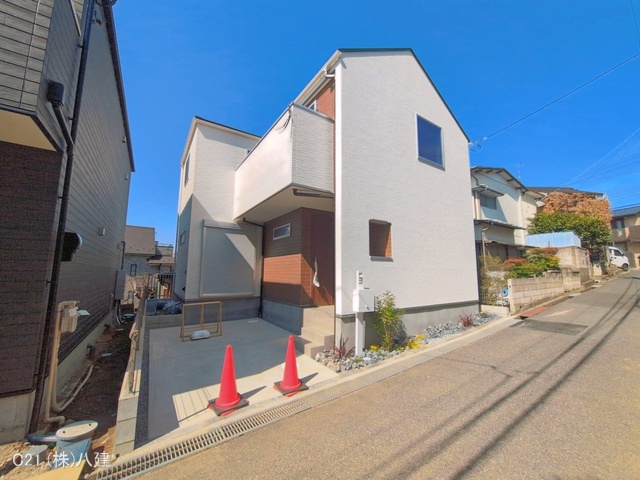 千葉県松戸市八ケ崎１丁目の新築戸建て完成写真 2026年3月23日撮影