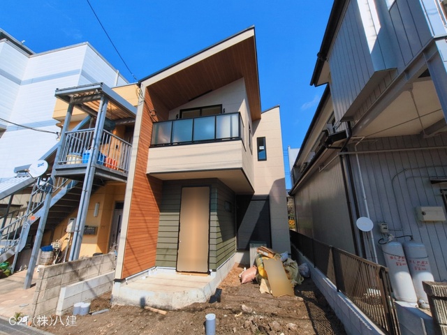 千葉県流山市東初石２丁目の新築戸建て外構写真 2026年3月8日撮影