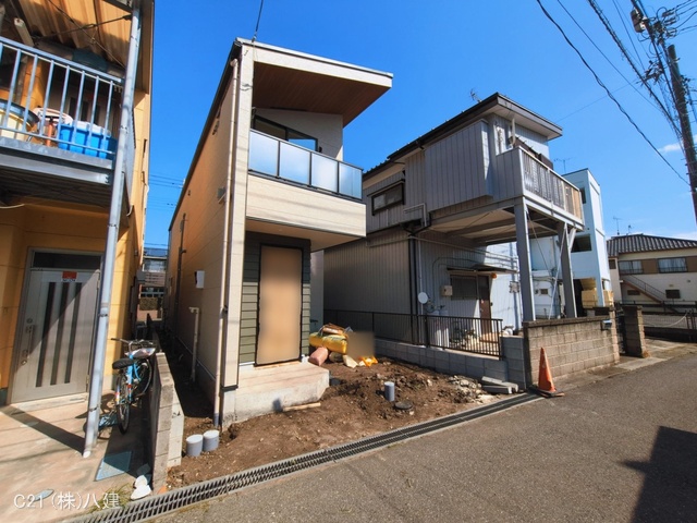 千葉県流山市東初石２丁目の新築戸建て外構写真 2026年3月8日撮影