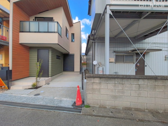 千葉県流山市東初石２丁目の新築戸建て完成写真 2026年3月26日撮影