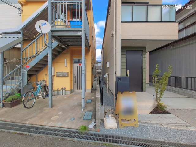 千葉県流山市東初石２丁目の新築戸建て完成写真 2026年3月26日撮影