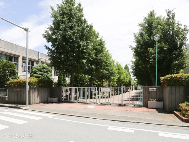 柏市立高柳中学校　距離2300m