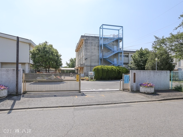 柏市立高柳西小学校　距離600m