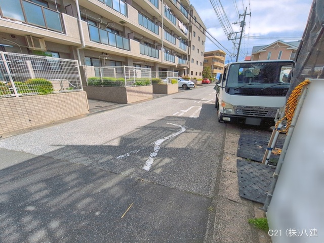 千葉県流山市加４丁目の新築戸建てシート写真 2026年5月6日撮影