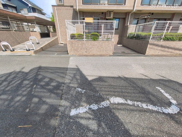 千葉県流山市加４丁目の新築戸建てシート写真 2026年5月6日撮影