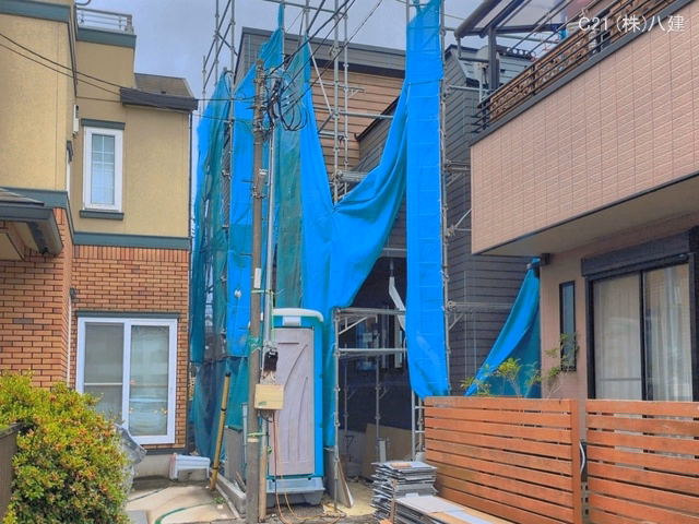 千葉県流山市松ケ丘5丁目の新築戸建てシート写真 2026年6月14日撮影