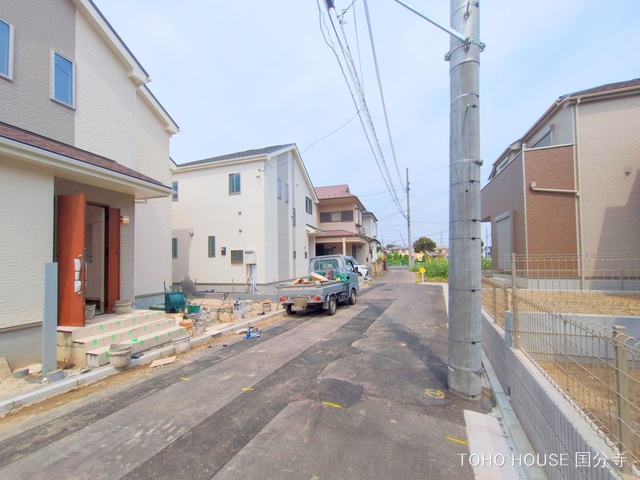 東京都府中市四谷５丁目の新築戸建て外構写真 2025年6月8日撮影