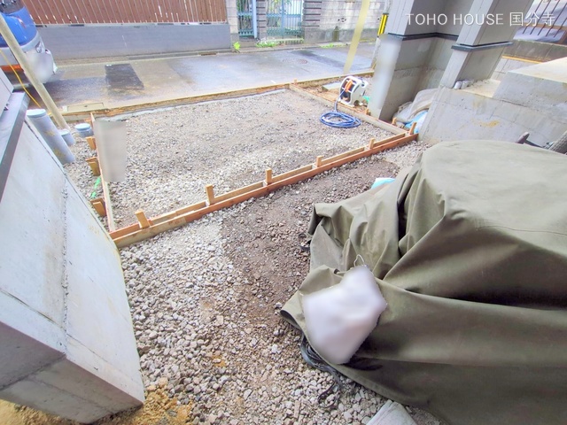 東京都府中市本町２丁目の新築戸建て外構写真 2025年5月1日撮影