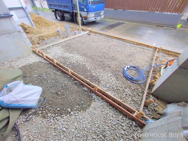 東京都府中市本町２丁目の新築戸建て外構写真 2025年5月1日撮影