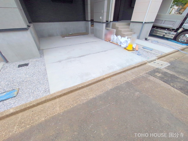 東京都府中市本町２丁目の新築戸建て完成写真 2025年5月25日撮影
