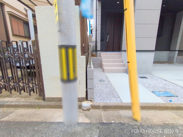 東京都府中市本町２丁目の新築戸建て完成写真 2025年5月25日撮影