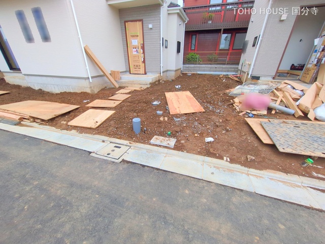 東京都府中市四谷4丁目の新築戸建て外構写真 2025年7月15日撮影