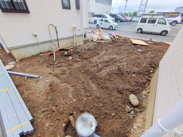 東京都府中市四谷4丁目の新築戸建て外構写真 2025年7月15日撮影