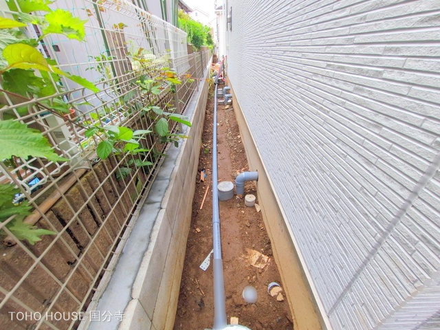 東京都府中市四谷4丁目の新築戸建て外構写真 2025年7月15日撮影