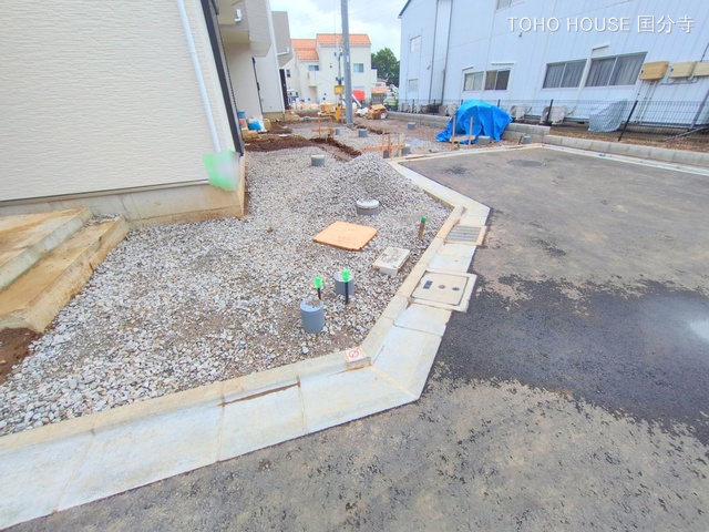 東京都府中市四谷4丁目の新築戸建て外構写真 2025年7月15日撮影