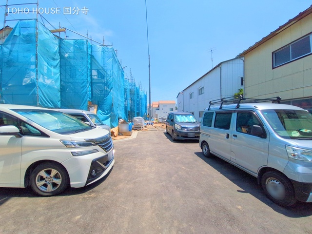 東京都府中市四谷4丁目の新築戸建てシート写真 2025年6月18日撮影