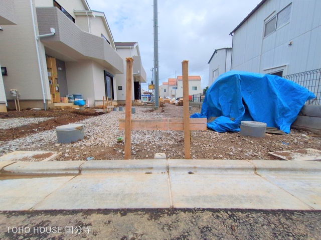 東京都府中市四谷4丁目の新築戸建て外構写真 2025年7月15日撮影