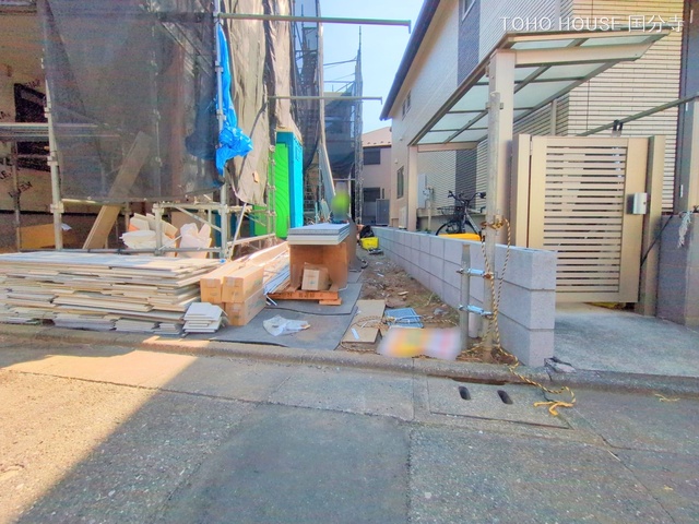 東京都国分寺市東元町1丁目の新築戸建てシート写真 2025年8月20日撮影