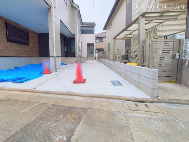 東京都国分寺市東元町1丁目の新築戸建て完成写真 2025年10月13日撮影