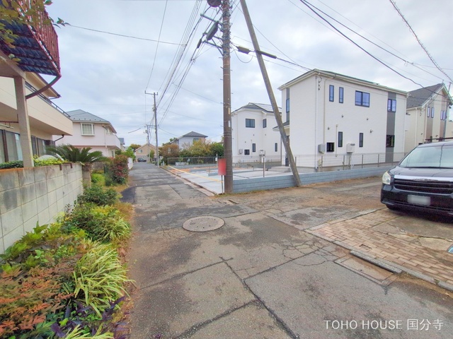 東京都府中市栄町２丁目の新築戸建て完成写真 2025年11月5日撮影