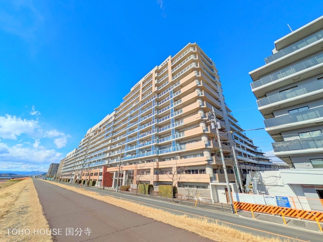 東京都府中市住吉町２丁目のマンション『ラヴィラ府中多摩川』外観写真 2025年1月7日撮影