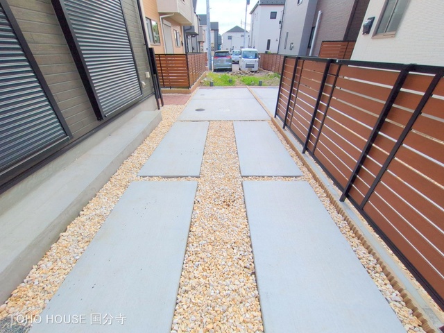 東京都府中市四谷４丁目の新築戸建て完成写真 2025年9月29日撮影