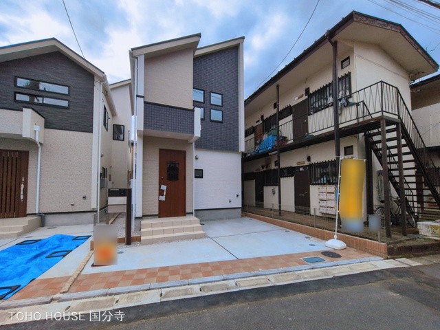 東京都府中市是政１丁目の新築戸建て完成写真 2026年3月8日撮影