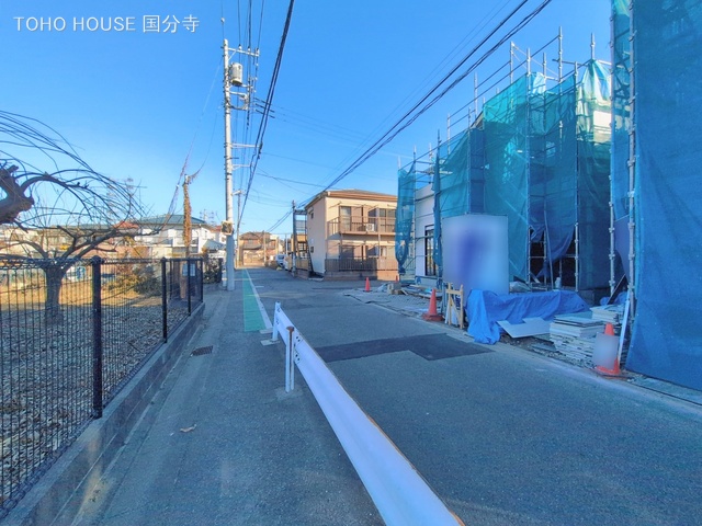 東京都府中市朝日町１丁目の新築戸建てシート写真 2026年2月2日撮影