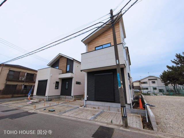東京都府中市朝日町1丁目の新築戸建て外構写真 2026年3月1日撮影